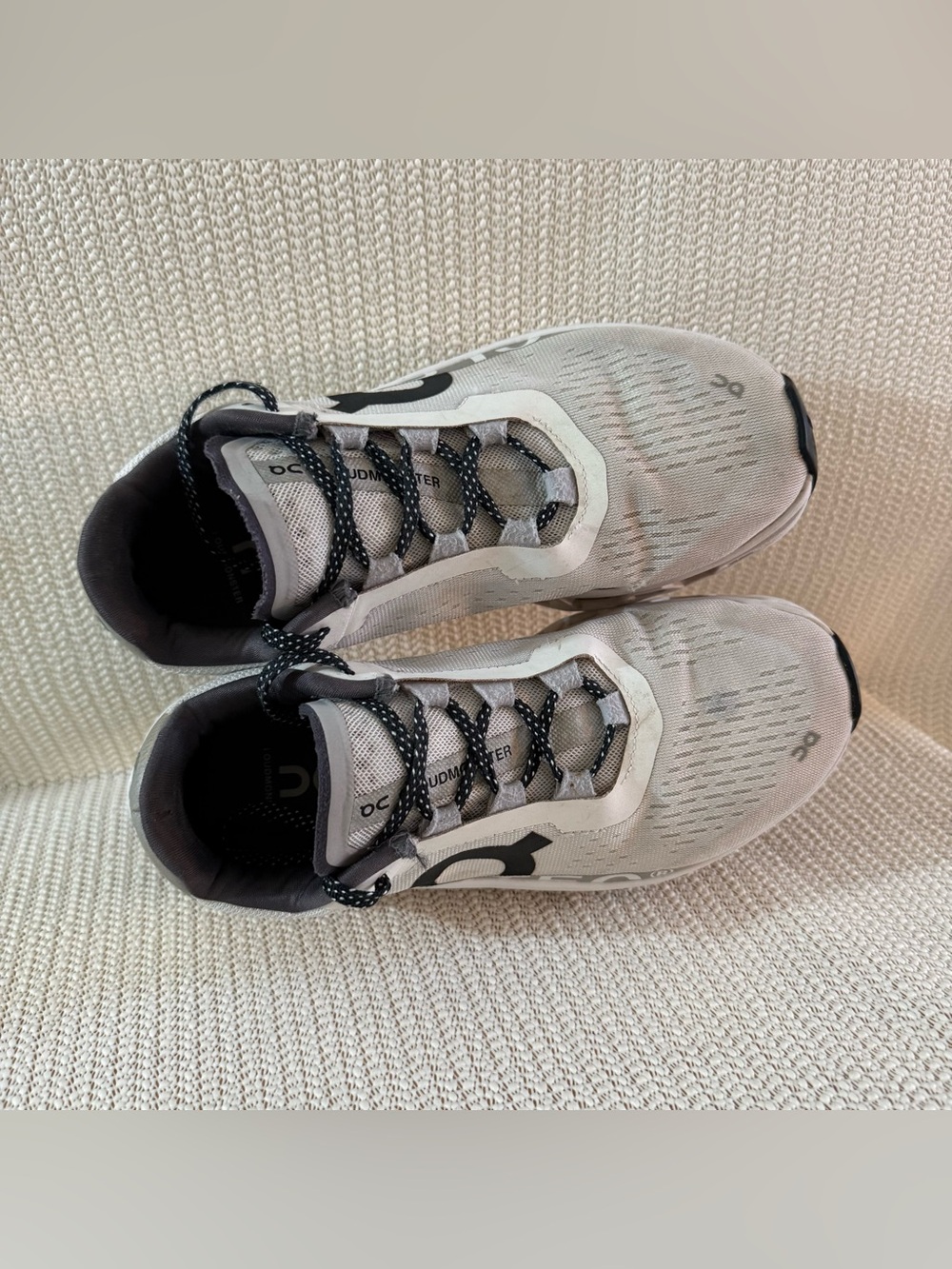 On Cloudmonster Women’s Size 8.5 White Gray Running Shoes CloudTec EU 40 Read - Picture 4 of 10